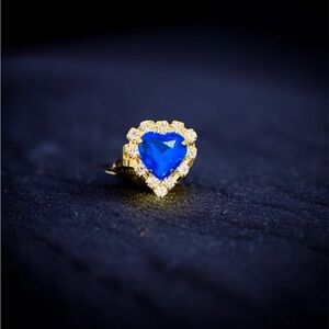 Blue Cubic Zirconia Heart Ring